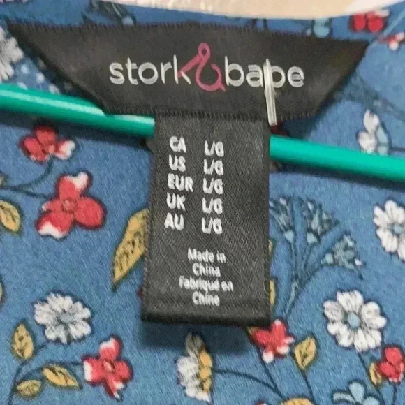 Stork & Babe semi sheer,  light, flowy and airy tunic - Picture 3 of 5